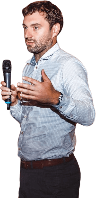 Максим Шахалов